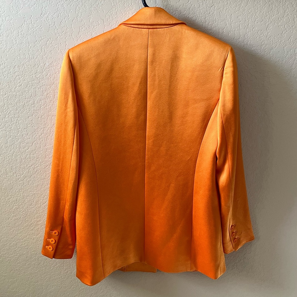 Alice + Olivia Women’s Orange Denny Notch Collar Boyfriend Blazer Silk Size 4 - Picture 7 of 17